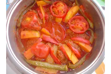 Fırında Köfte Patates Yemeği Tarifi ve Malzemeleri