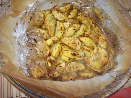 Fırında Poşette Patates Tarifi ve Malzemeleri